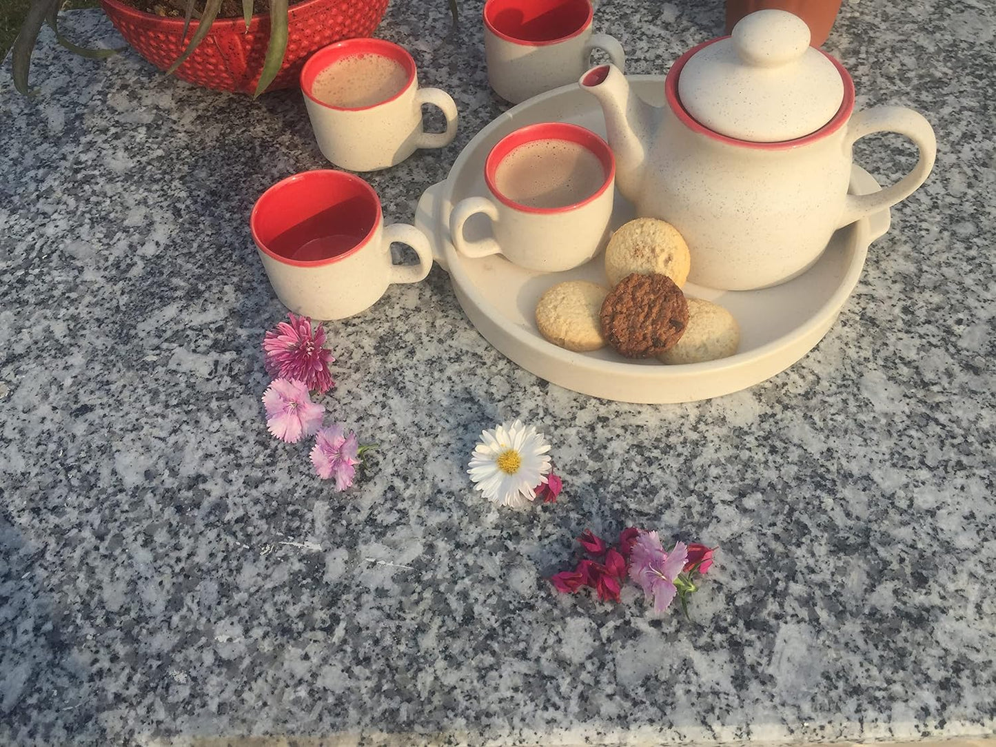 Caffeine Ceramic White and Red Tea Tray Set of 6 - Caffeine Premium Stoneware