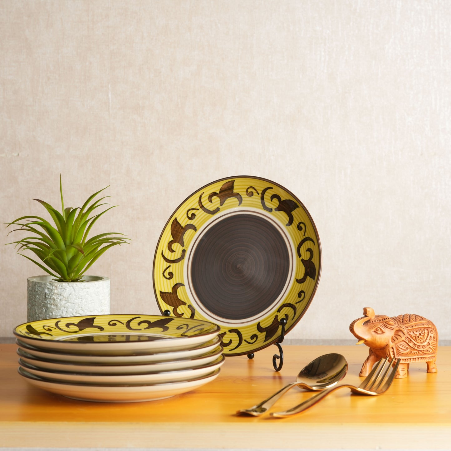 Caffeine Ceramic Stoneware Handmade Brown Leaf Dinner Plates 10" inch Set of 6 (Microwave & Dishwasher Safe) - Caffeine Premium Stoneware
