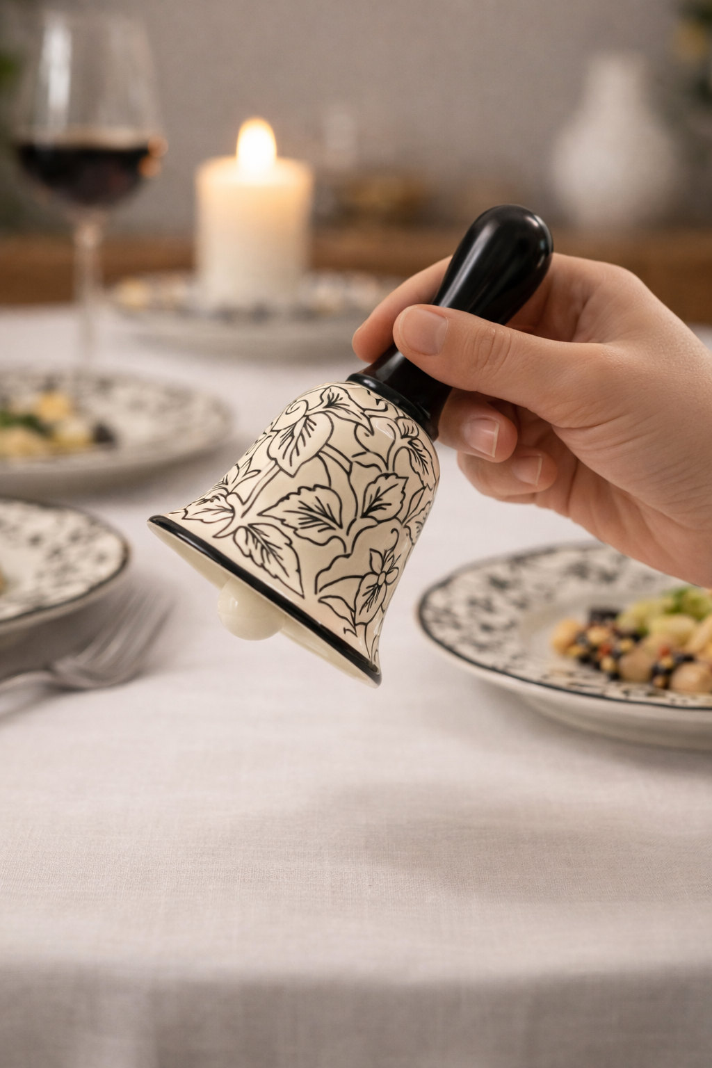 Ceramic Bell Black Perru for Dinner