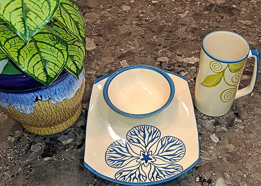 Caffeine Ceramic Handmade White Flora Dinner Set (Set of 3)