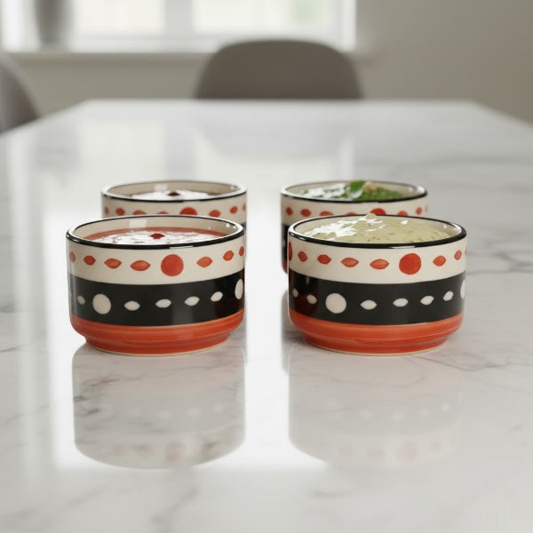 Ceramic Dip & Sauce in white and red set of 4