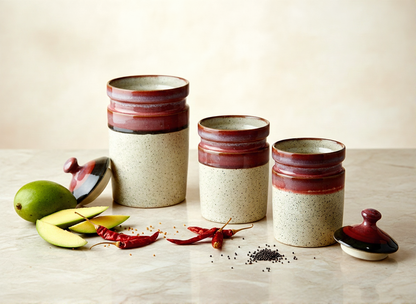 Ceramic barni jar red & white