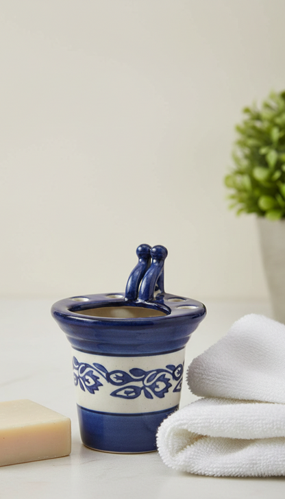 Caffeine Ceramic Handmade Blue and White Printed Bathroom Accessory (Set of 1)