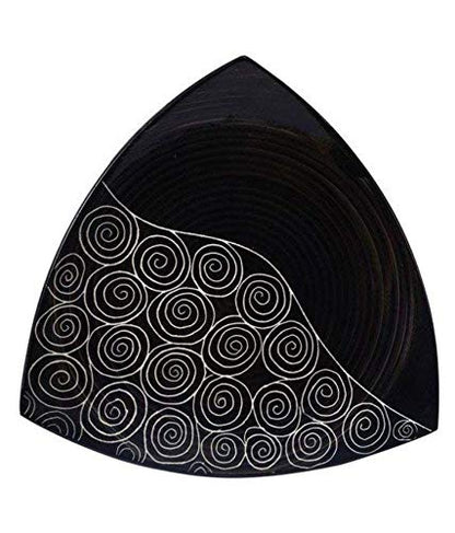 Caffeine Ceramic Handmade Black Doodle Triangle Snack Plate (Set of 4)