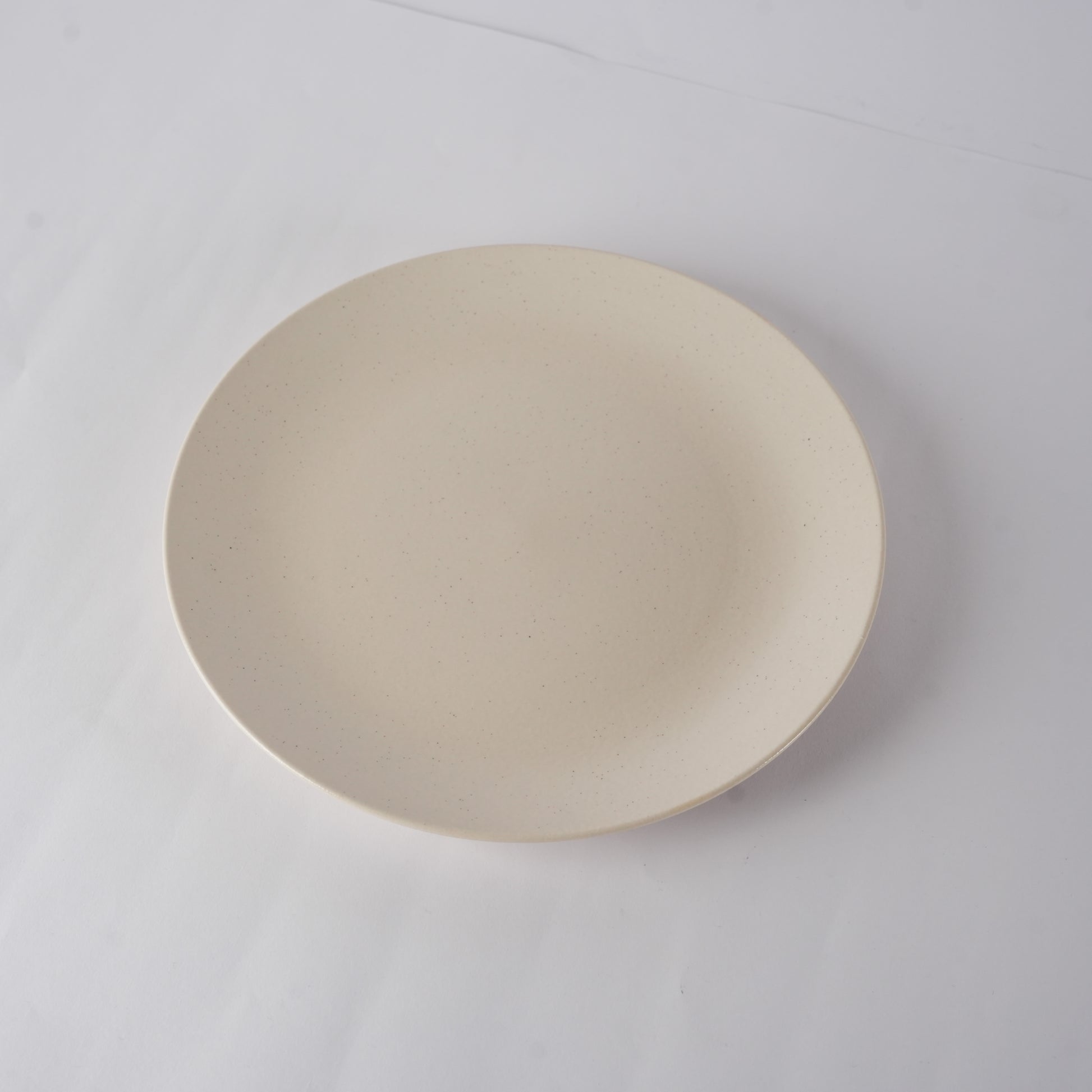 Handmade_White_Marble_Plate - Caffeine Premium Ceramic