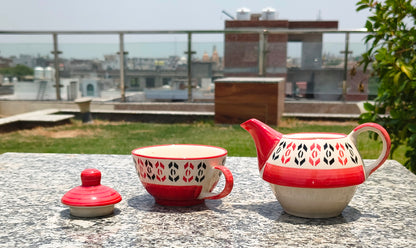Caffeine Ceramic Handmade Red Arrow Pattern 2-in-1 Teapot with Cup (Set of 1)