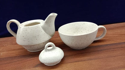 Caffeine Ceramic Handmade White Matte 2 in 1 Tea Pot (Single Kettle with Cup)