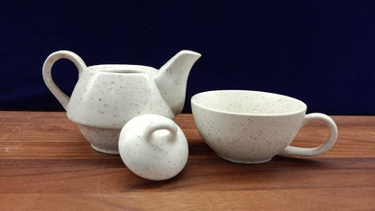 Caffeine Ceramic Handmade White Matte 2 in 1 Tea Pot (Single Kettle with Cup)