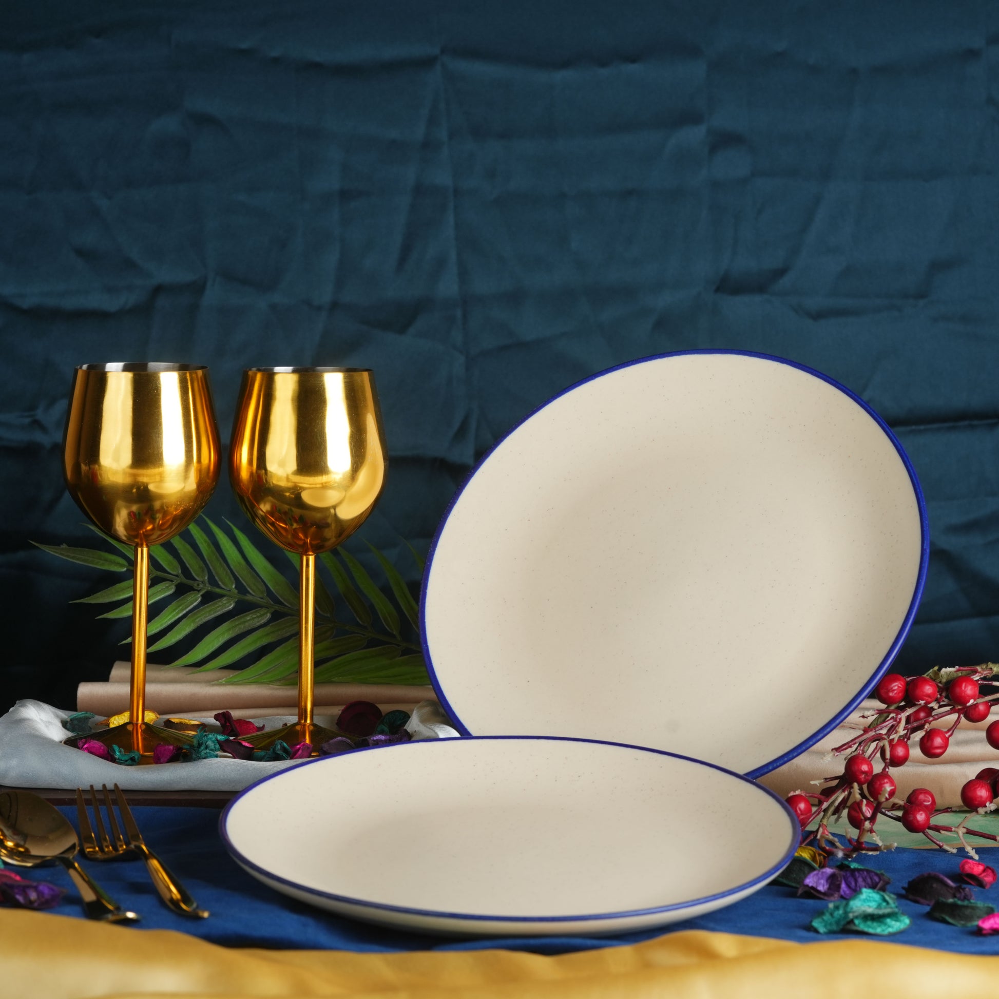 Caffeine Ceramic Handmade White Marble & Blue Patti Dinner Plates set of 4 - Caffeine Premium Stoneware