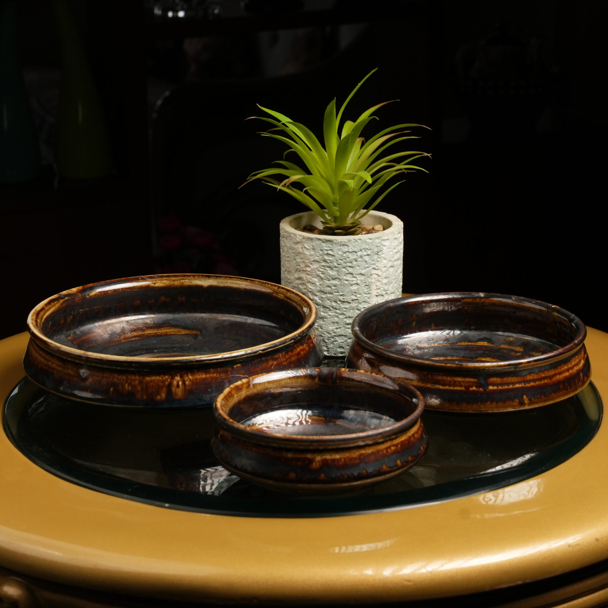 Caffeine Ceramic Handmade Wood Brown Serving Bowl (Set of 3) - Caffeine Premium Stoneware