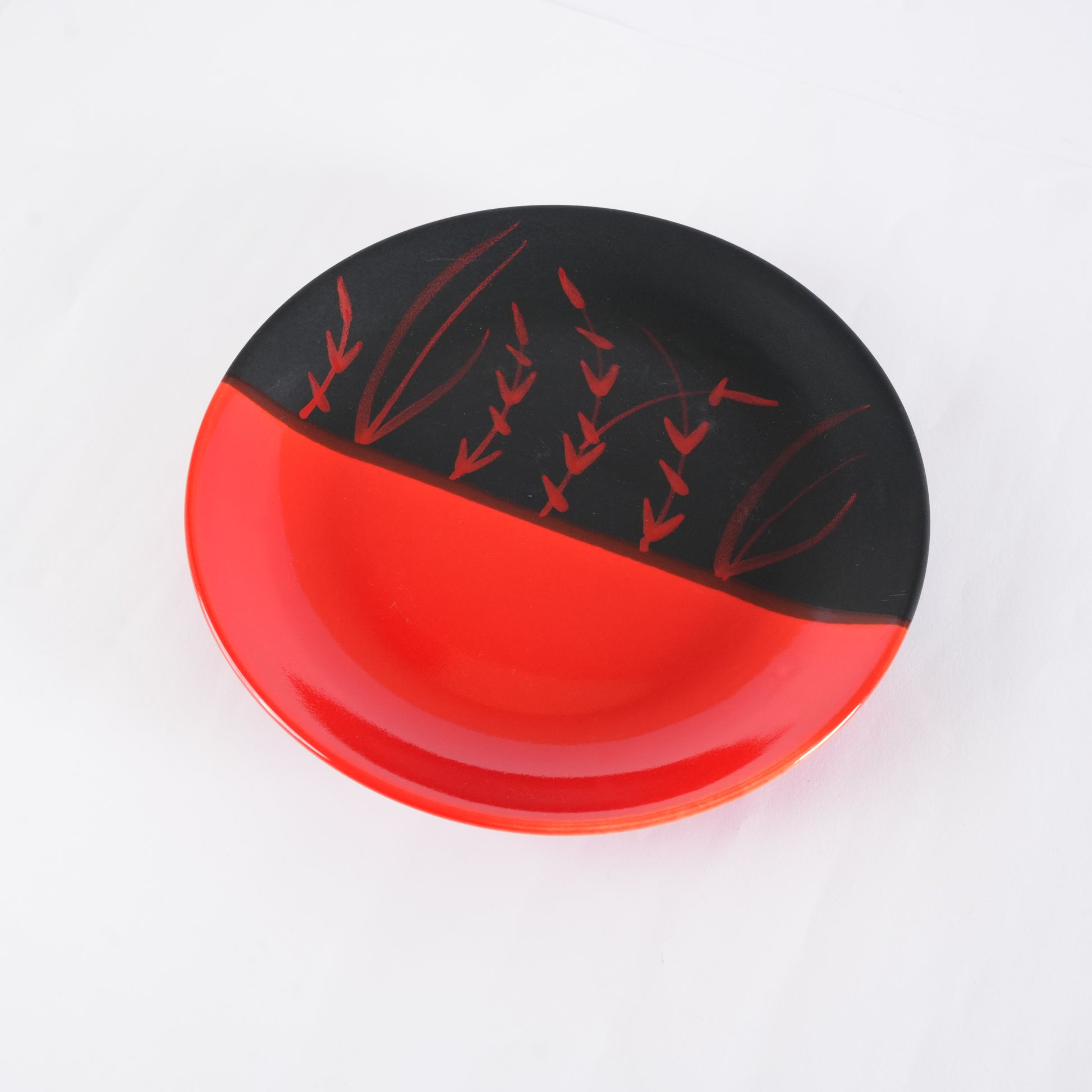 Caffeine Ceramic Handmade Stoneware Half Red & Black Bamboo Quarter Plate 7”(Set of 6 ) - Caffeine Premium Stoneware